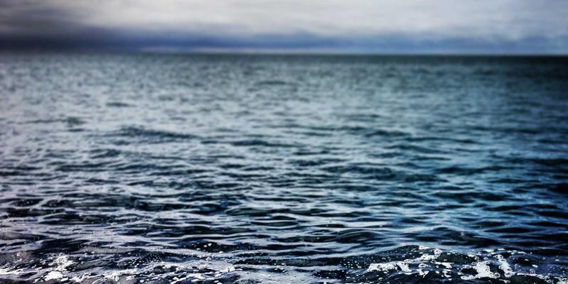 阿萨卢耶健康与医疗：能源工业驱动下的公共卫生体系发展与现实挑战