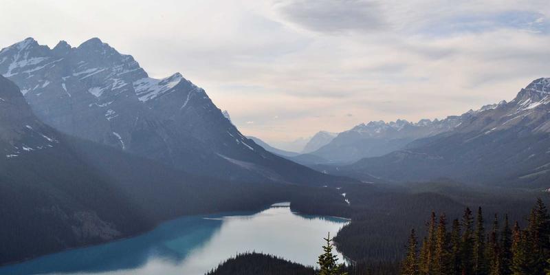 阿萨卢耶文化熔炉：探寻非洲、阿拉伯与印度文化在伊朗港口的历史烙印